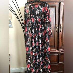 Forever 21 Black Sheer Floral Print Maxi Kimono Duster Size S